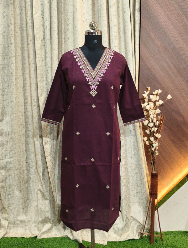 4139 - Long Kurtis