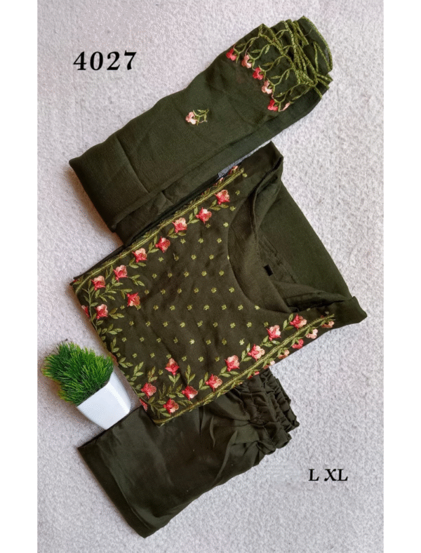 4027 - Silk Embroidery 3-piece set