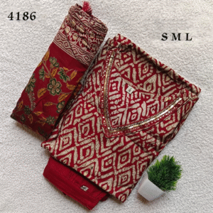4186 - Kurti with Pant & Dupatta