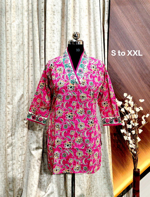 4425 - Short Kurtis