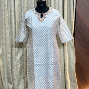 4477 - SILK KURTIS
