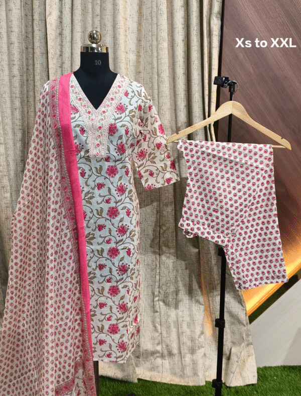 4316 - Kurti with Pant and Dupatta 3PC