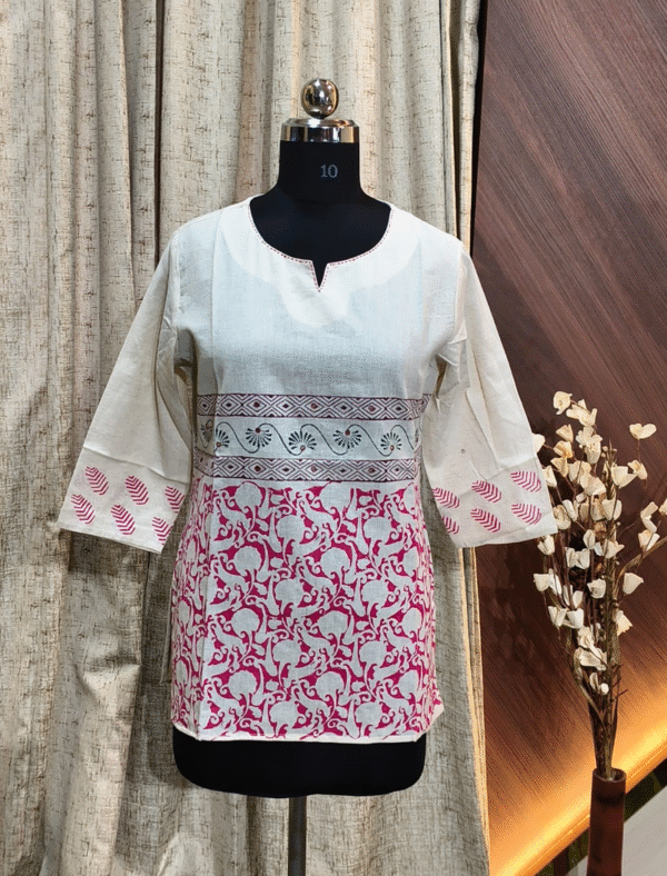 4344 - Short Kurtis