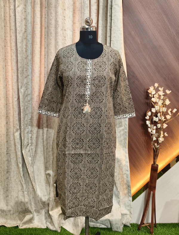 4227 - Long Kurtis