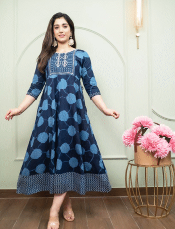 4608 -  Anarkali kurtis