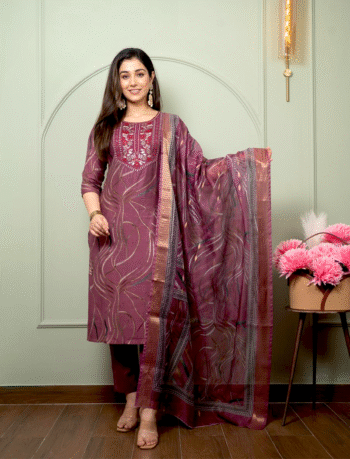 4622 - Kurti with Pant and Dupatta 3PC