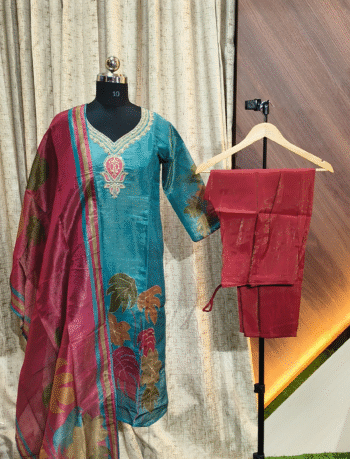 4761 - Kurti with Pant and Dupatta 3PC