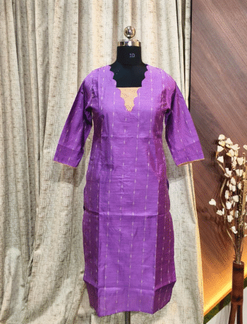 4844 - SILK KURTIS