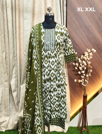 5605 -  Anarkali kurtis with duppatta