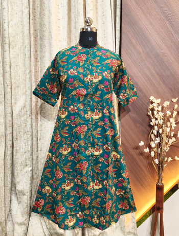 6347 -  A line  Kurtis