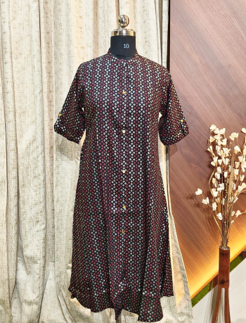 6352 -  A line  Kurtis