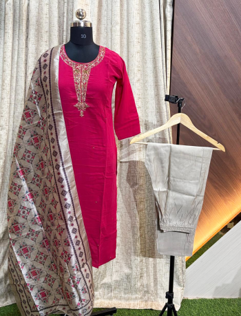 6480 - Kurti with Pant and Dupatta 3PC