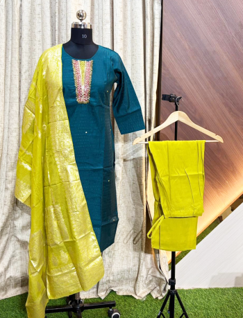 6490  - Kurti with Pant and Dupatta 3PC