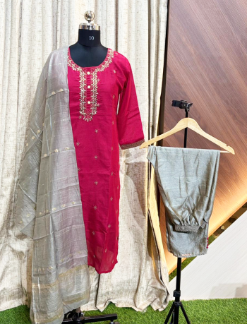 6492  - Kurti with Pant and Dupatta 3PC