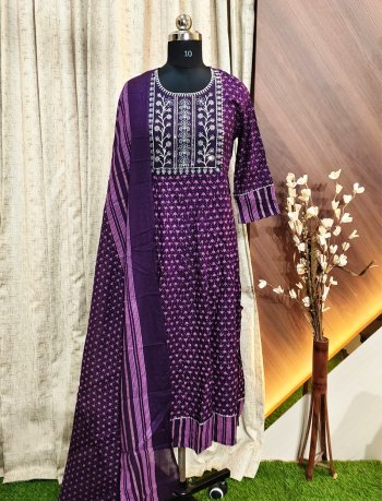 6684 -  Anarkali kurtis with duppatta