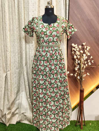 6995 - Frock Style Nighty