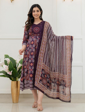 7041 -  Anarkali kurtis with duppatta