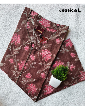 7057 - JESSICA Nighty (L) (FEEDING)