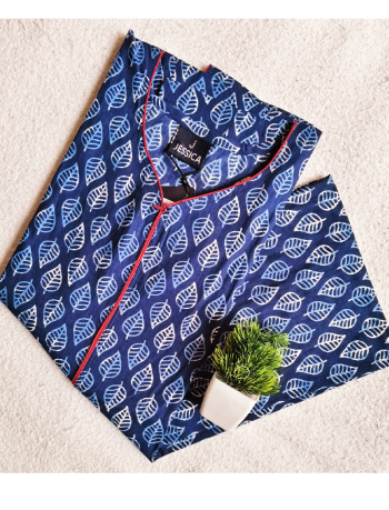 7065 - JESSICA Nighty (L) (FEEDING)