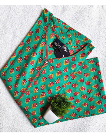 7075 - JESSICA Nighty (L) (FEEDING)