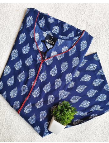 7090 - JESSICA Nighty (L) (FEEDING)