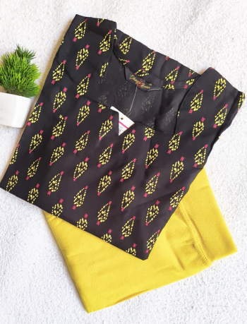 7282 - Kurti with Jeggings Combo