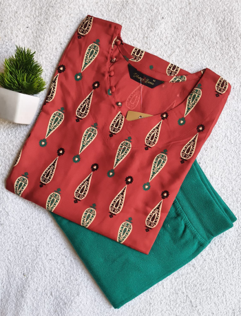 7289 - Kurti with Jeggings Combo