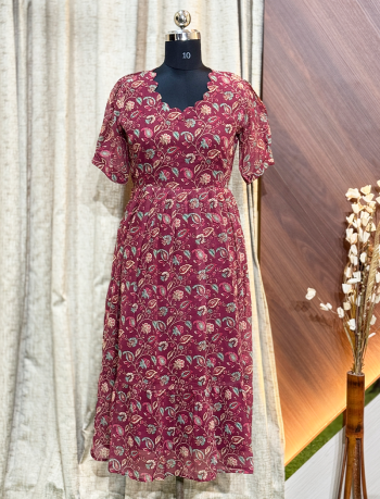 7316 -  Georgette Frock