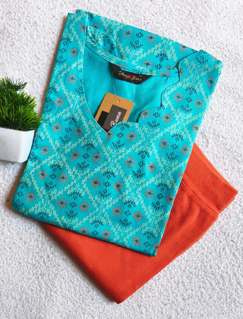 7490 - Kurti with Jeggings Combo