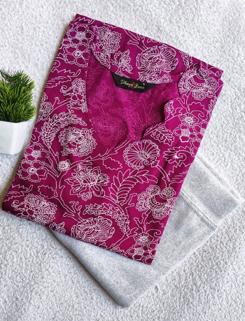 7502 - Kurti with Jeggings Combo