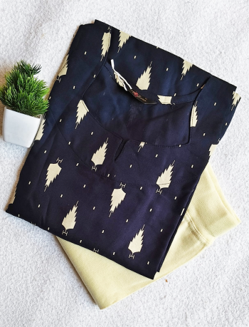 7519 - Kurti with Jeggings Combo