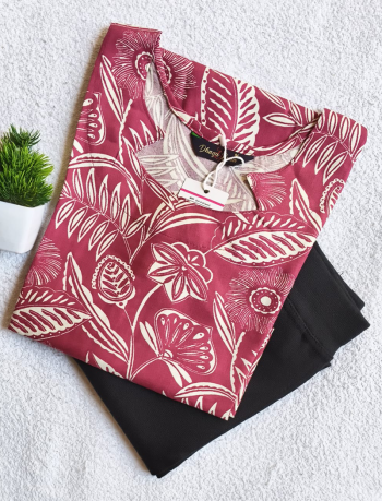 7521 - Kurti with Jeggings Combo