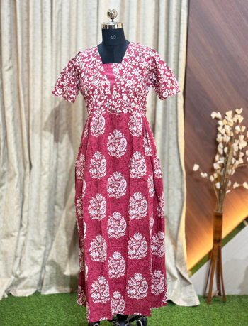 7526 - Frock Style Nighty