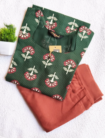 7566 - Kurti with Jeggings Combo