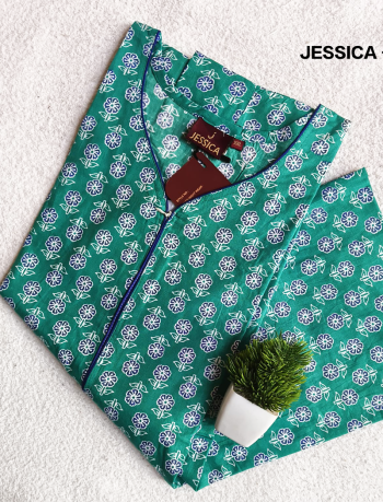 7747 - JESSICA Nighty (XXL) (FEEDING)