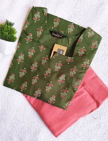 7766 - Kurti with Jeggings Combo