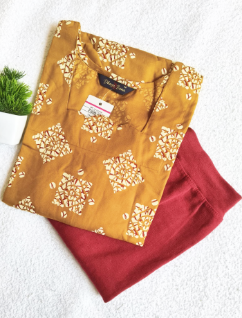 7768 - Kurti with Jeggings Combo