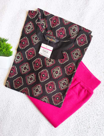 7770 - Kurti with Jeggings Combo