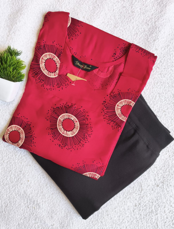 7773 - Kurti with Jeggings Combo